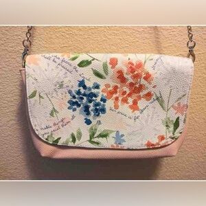 NWT Thirty One-Studio Thirty One clutch in Rose Blush Pebble & crossbody strap